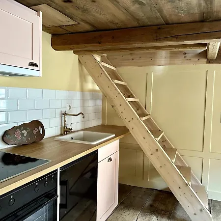 Daire Private In Rosalie *