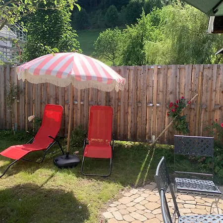 Apartment Private Apartment Mit Garten Brunnadern