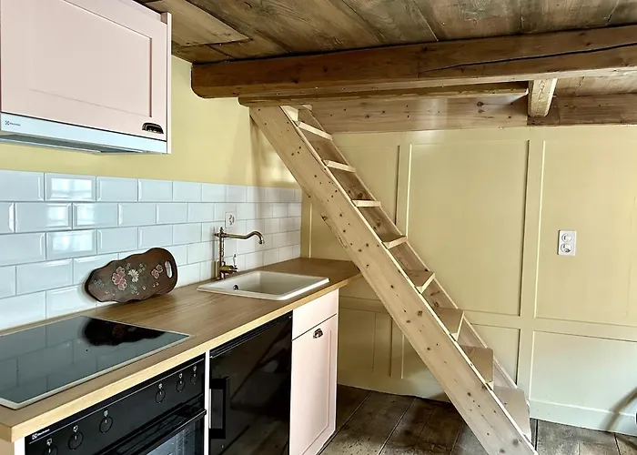 Apartment Private In Rosalie *